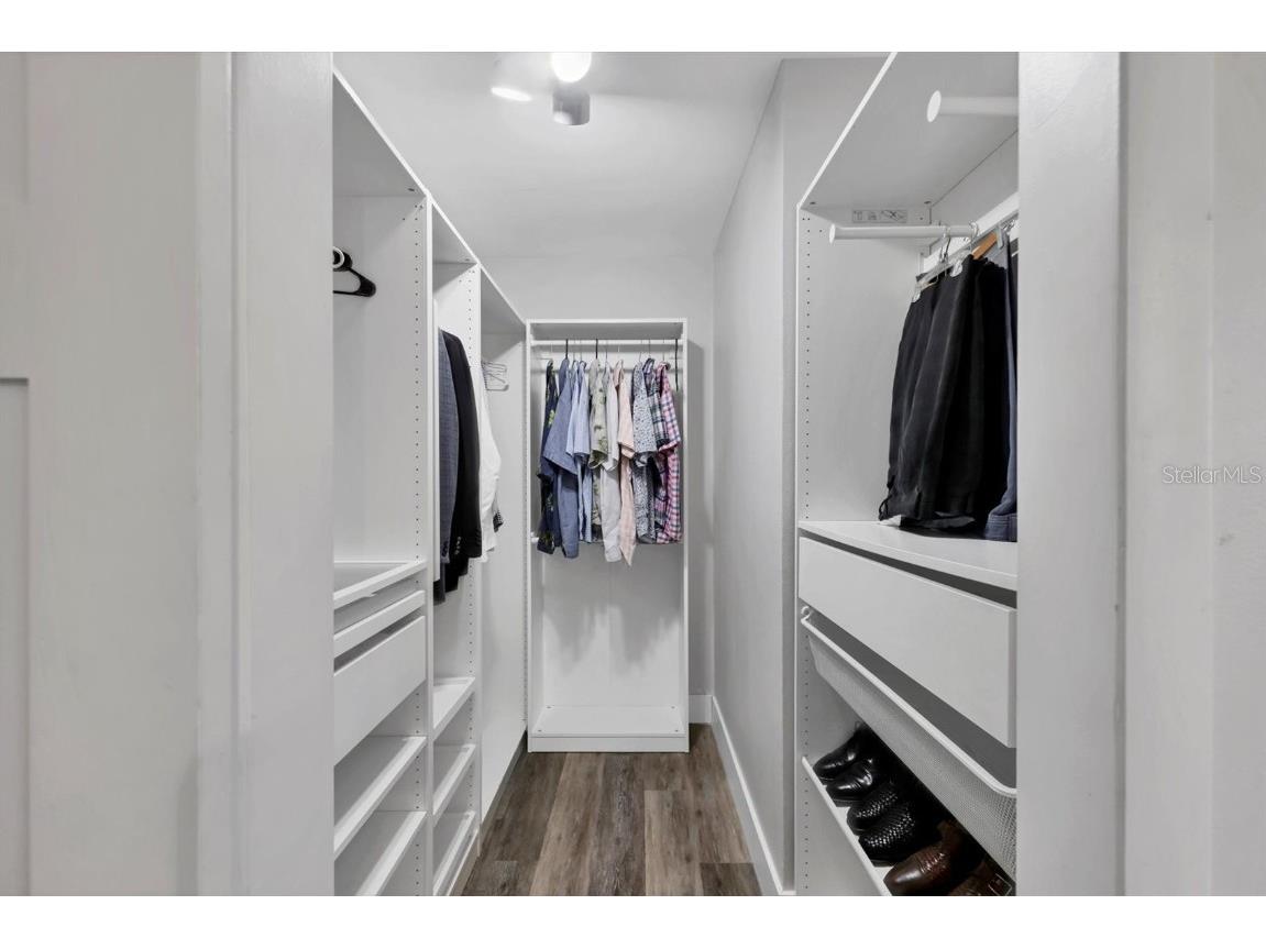 147 Adair Avenue Sarasota FL 34243 A4666450 image26