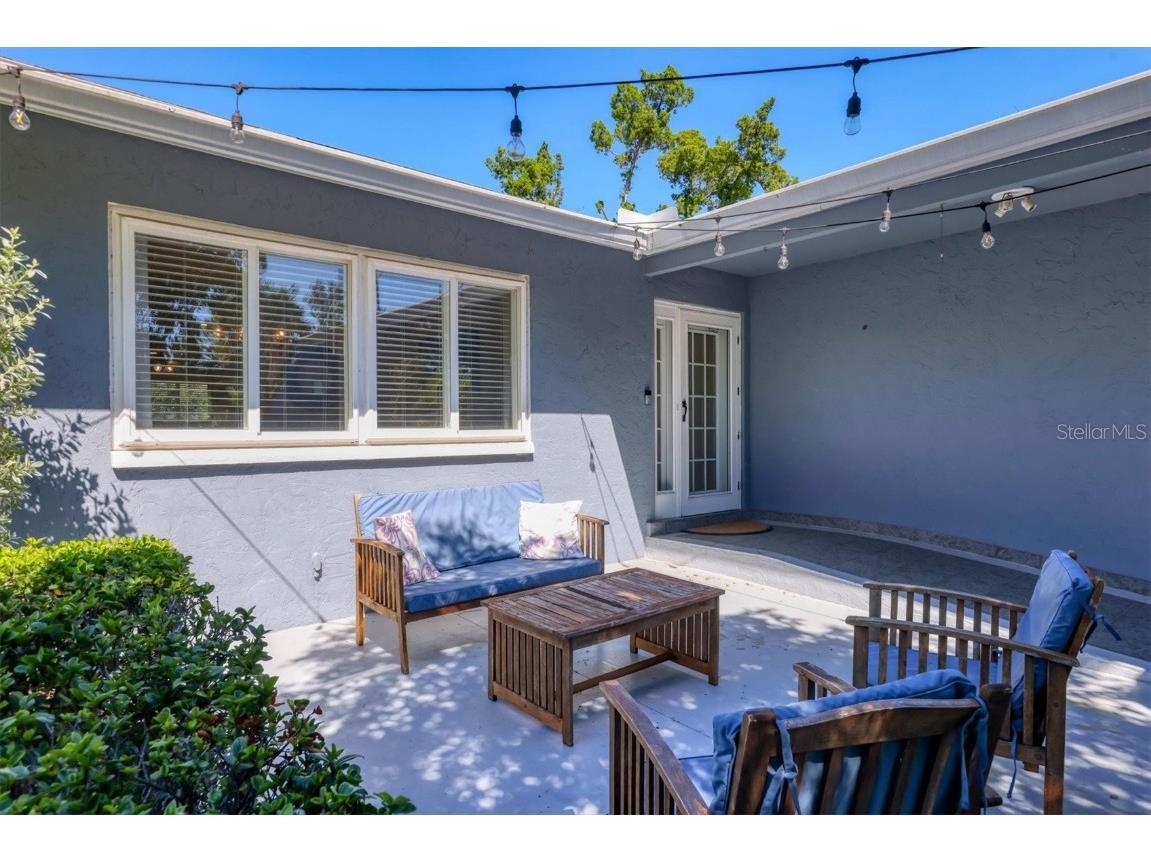 147 Adair Avenue Sarasota FL 34243 A4666450 image4