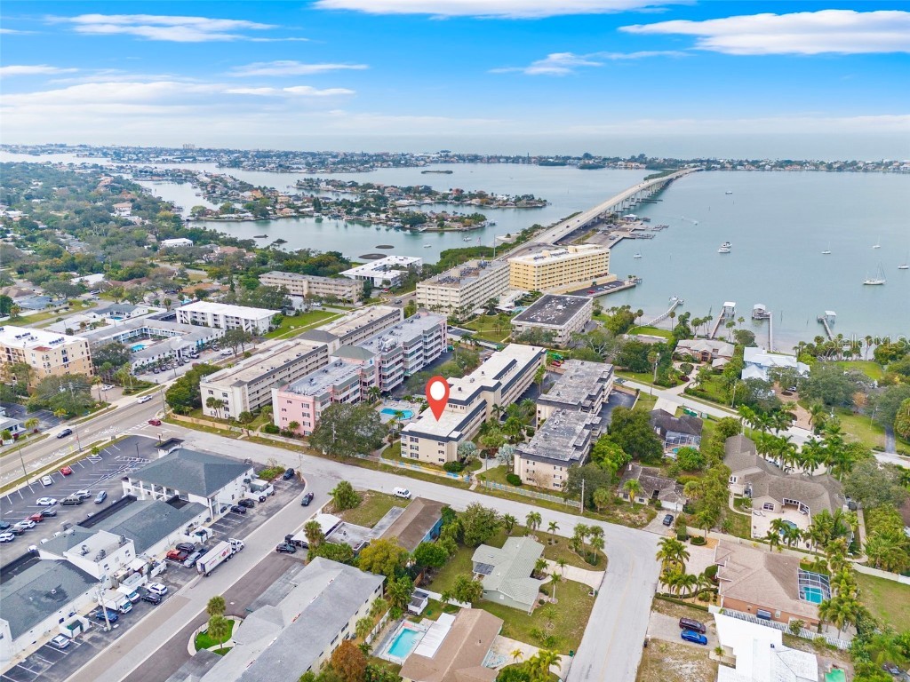 147 Bluff View Drive #101 Belleair Bluffs FL 33770 U8225195 image1