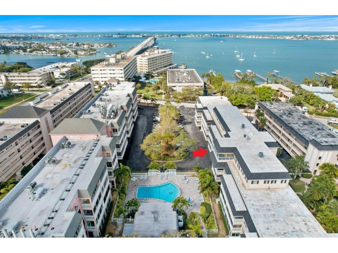 147 Bluff View Drive #106 Belleair Bluffs FL 33770 U8192033 image1