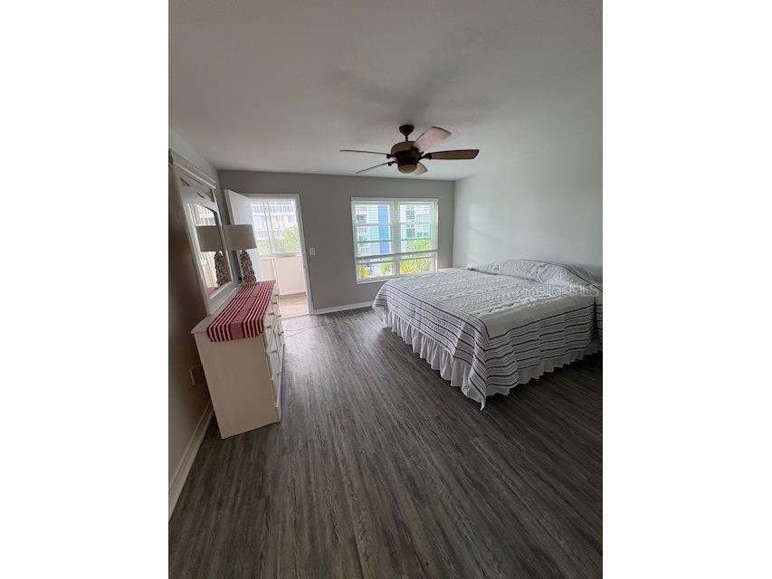 147 Bluff View Drive #303 Belleair Bluffs FL 33770 TB8442899 image11