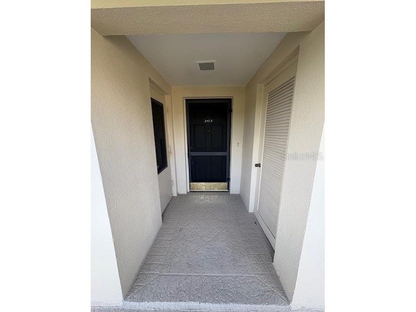 147 Bluff View Drive #303 Belleair Bluffs FL 33770 TB8442899 image2