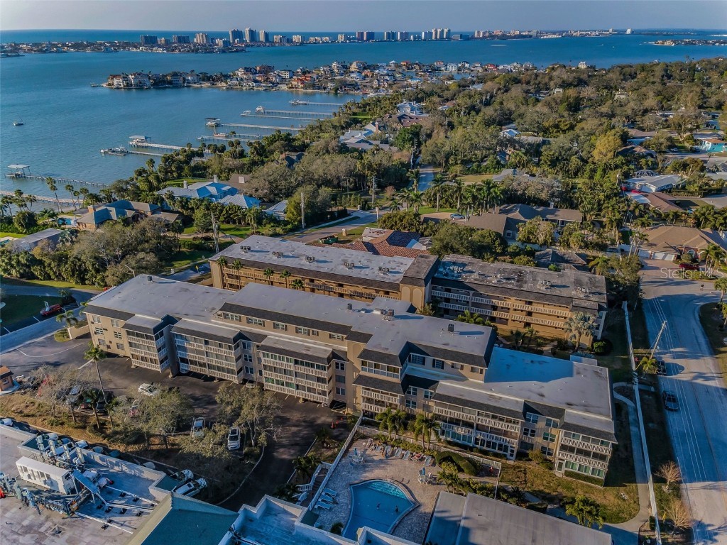 147 Bluff View Drive #304 Belleair Bluffs FL 33770 TB8354479 image1