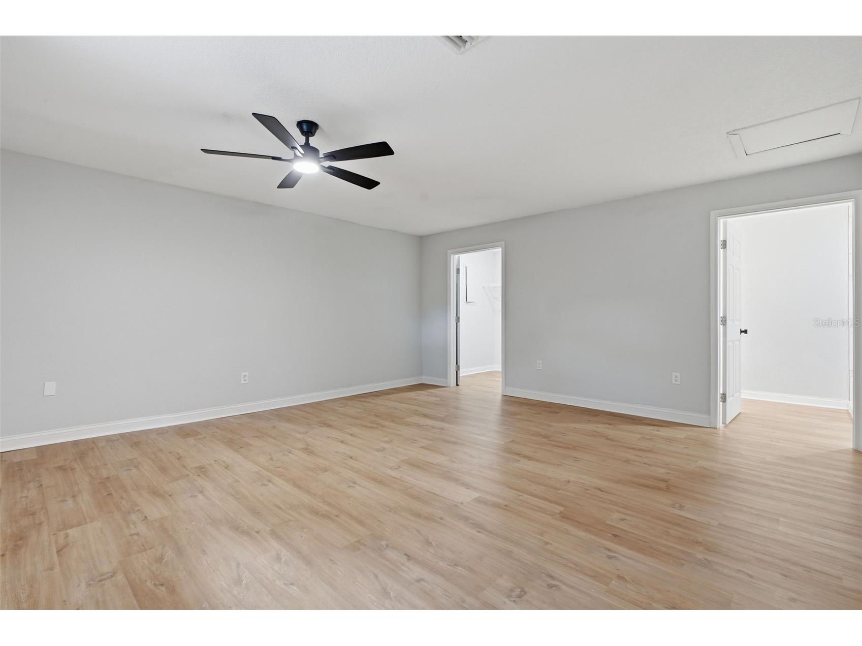 147 Colomba Road Debary FL 32713 V4950110 image12