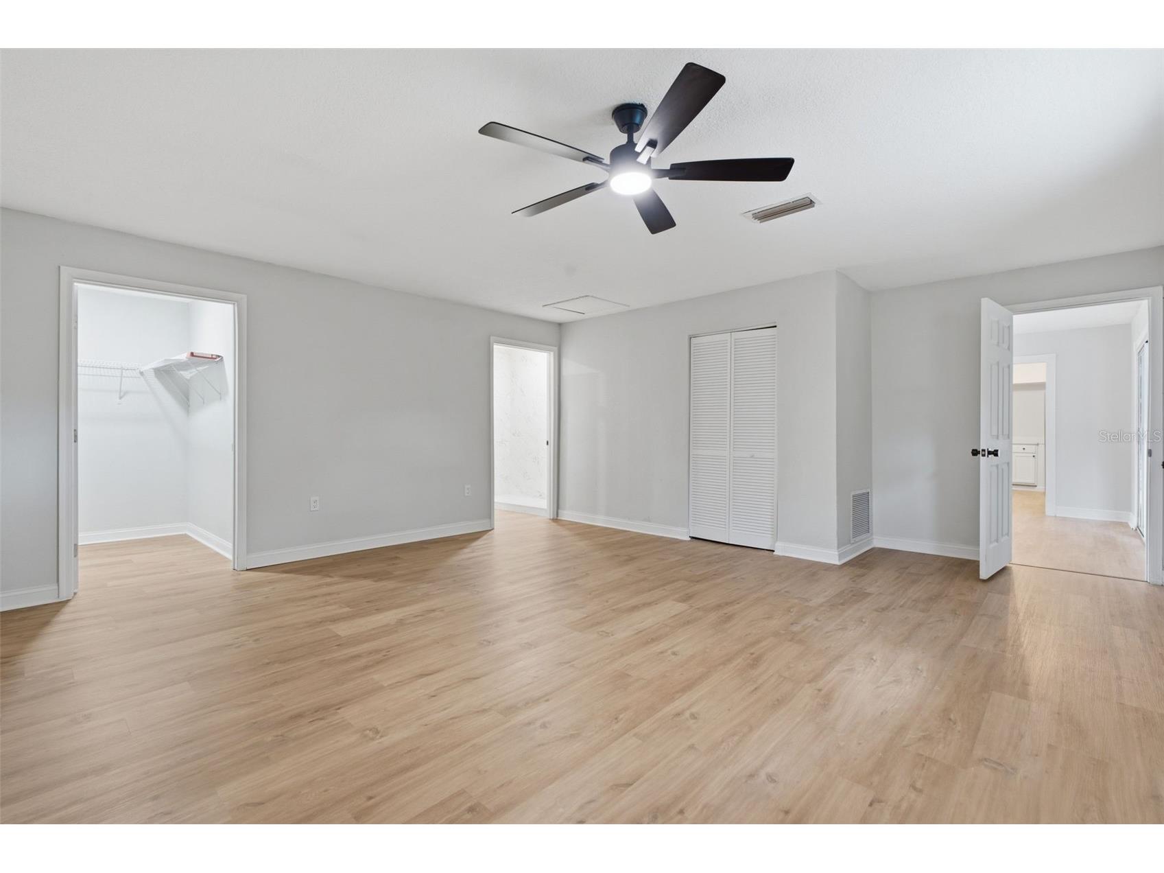 147 Colomba Road Debary FL 32713 V4950110 image13