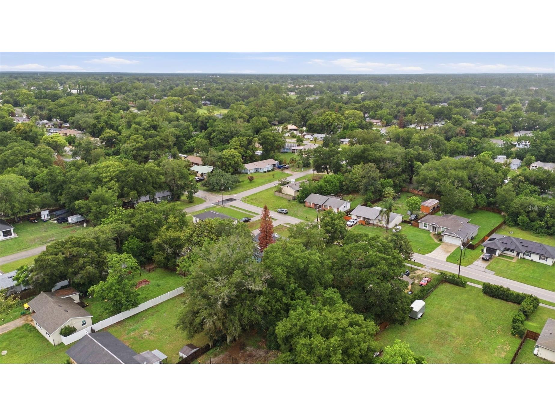 147 Colomba Road Debary FL 32713 V4950110 image44