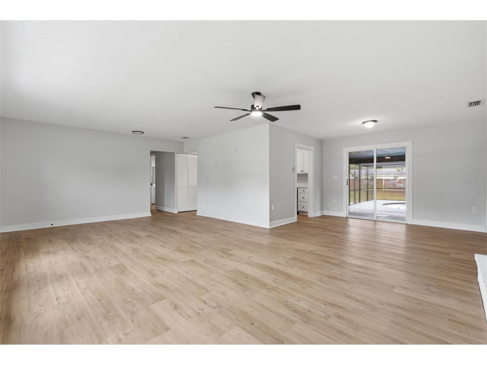 147 Colomba Road Debary FL 32713 V4950110 image5