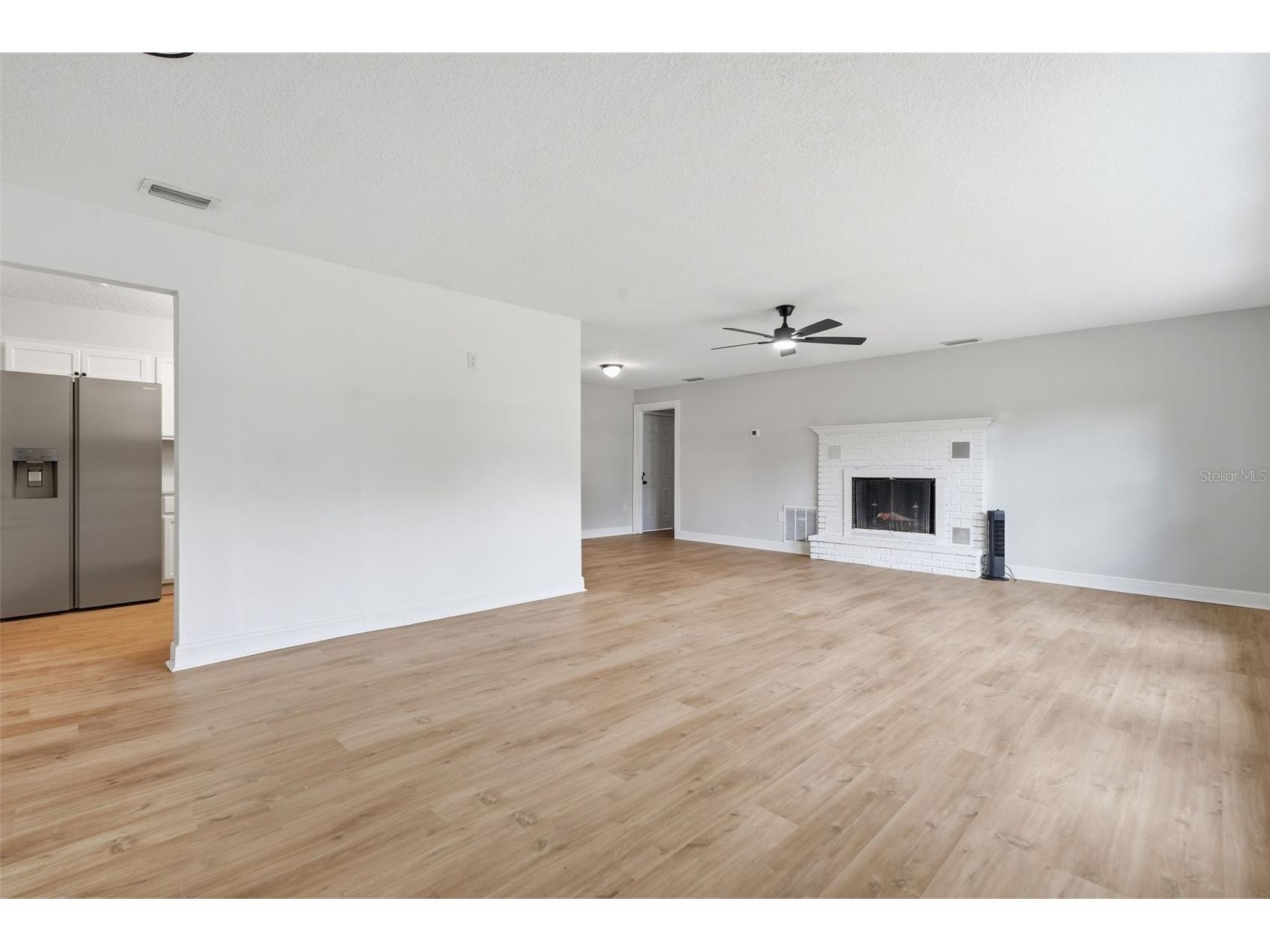 147 Colomba Road Debary FL 32713 V4950110 image6