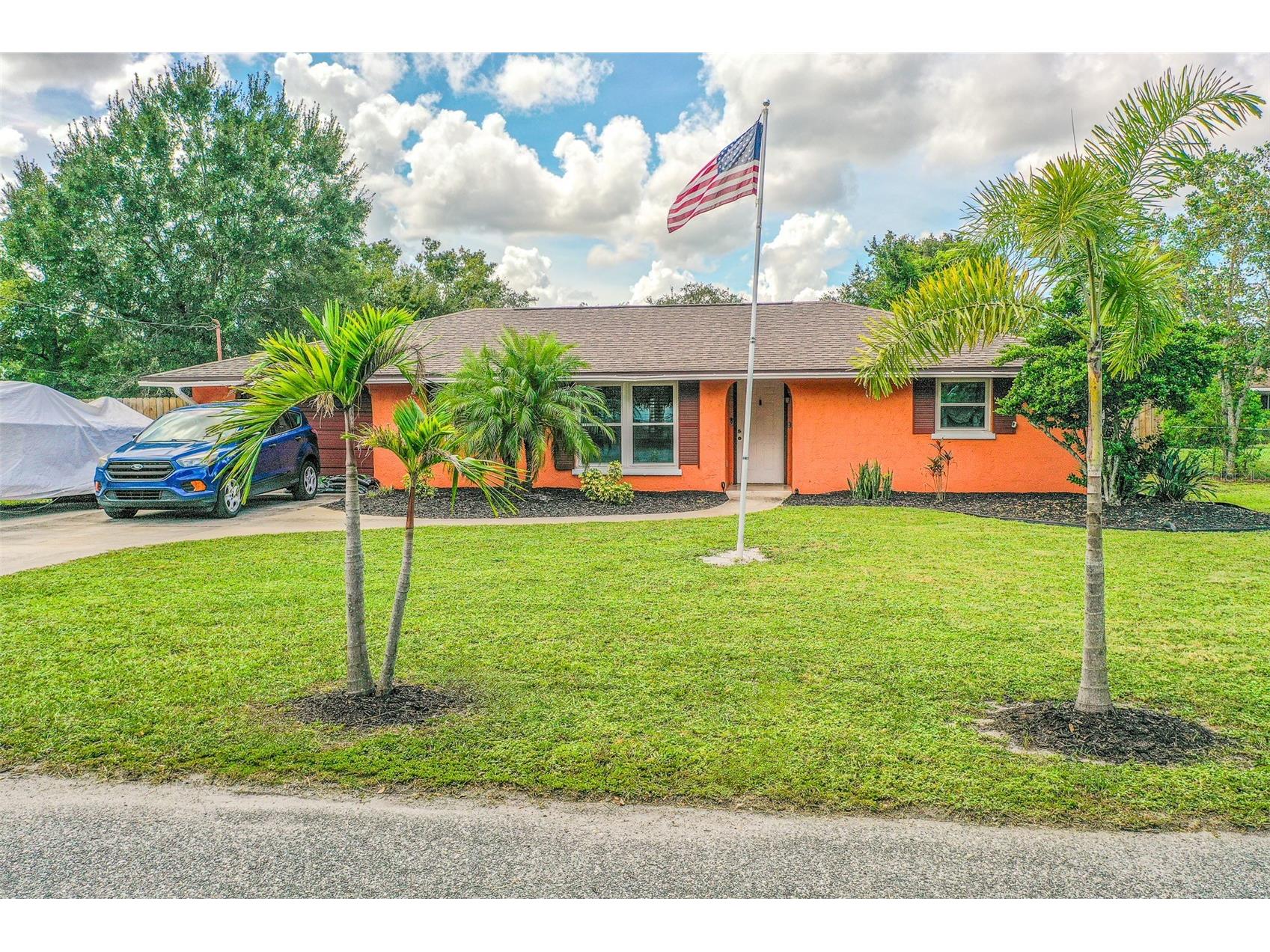 147 Hayes Street Lake Wales FL 33859 L4959070 image1