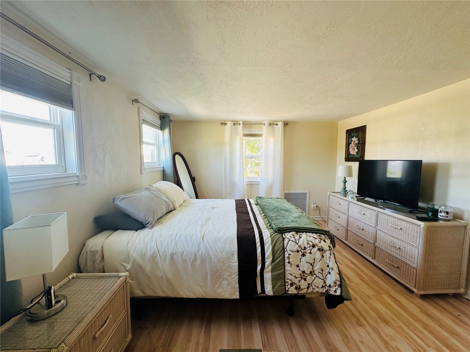 147 Maui Drive Palmetto FL 34221 A4696225 image13
