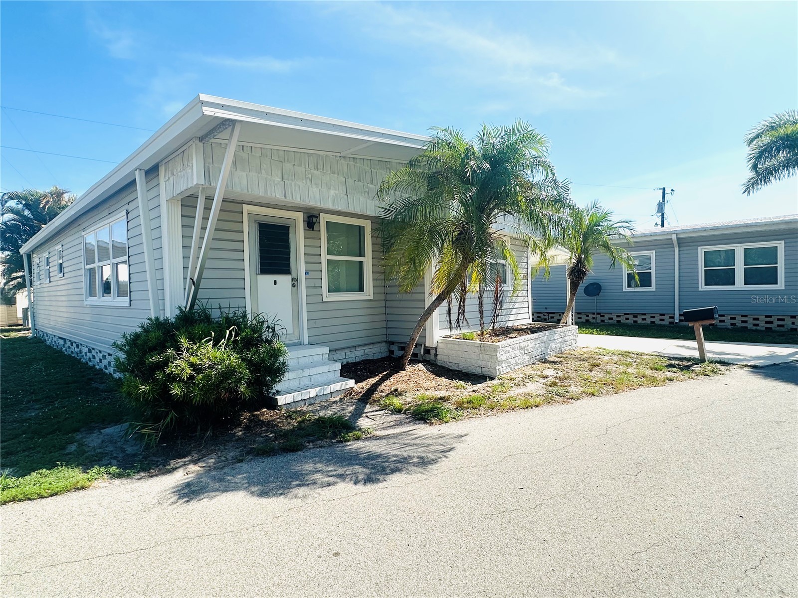147 Maui Drive Palmetto FL 34221 A4696225 image3
