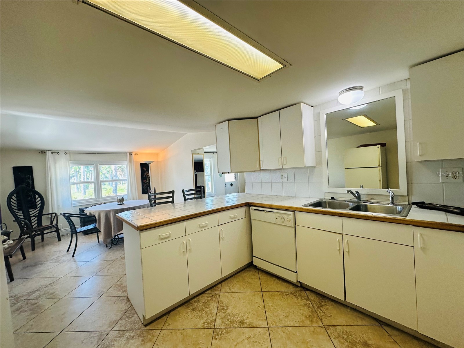 147 Maui Drive Palmetto FL 34221 A4696225 image5