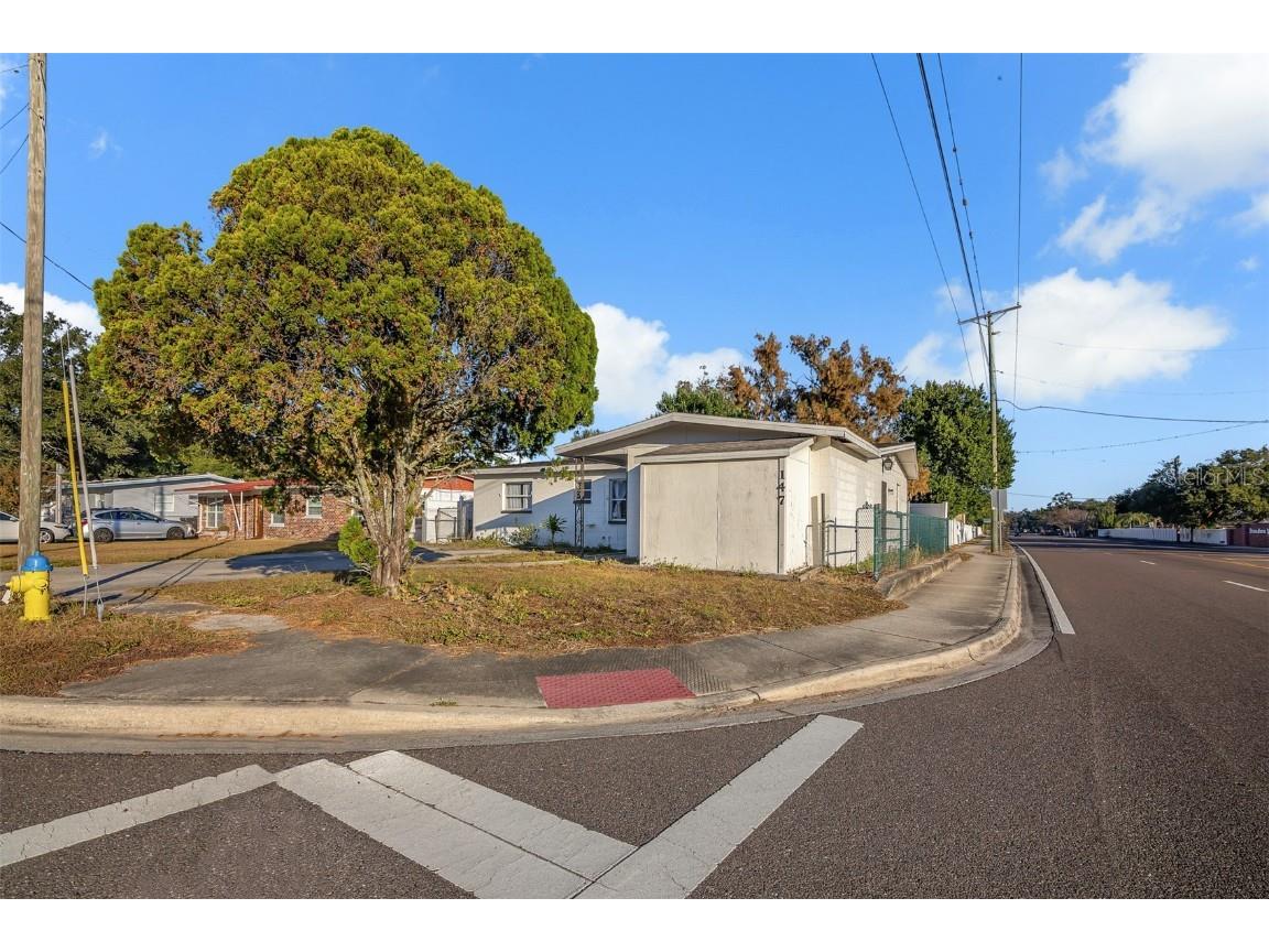 147 Melanie Lane Brandon FL 33510 O6360214 image2