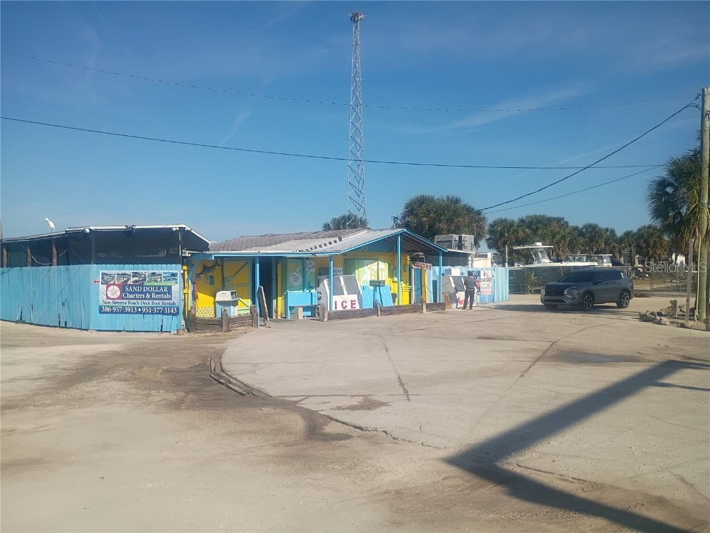 147 Middle Way New Smyrna Beach FL 32169 S5139993 image1