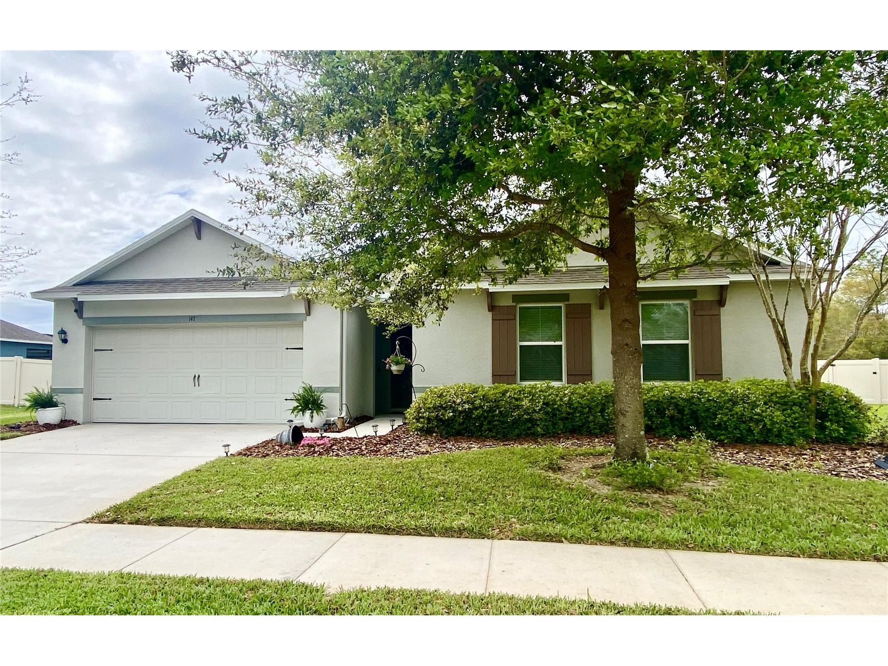 147 Point Pleasant Road Deland FL 32724 V4947828 image1