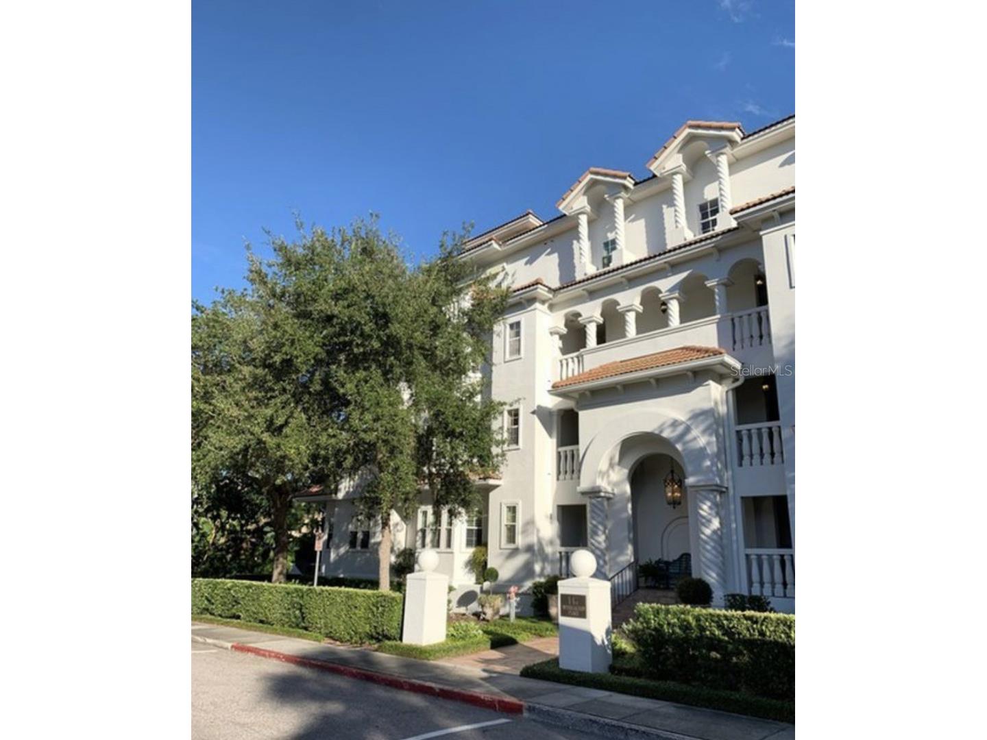 147 S Interlachen Avenue #202 Winter Park FL 32789 L4959060 image1