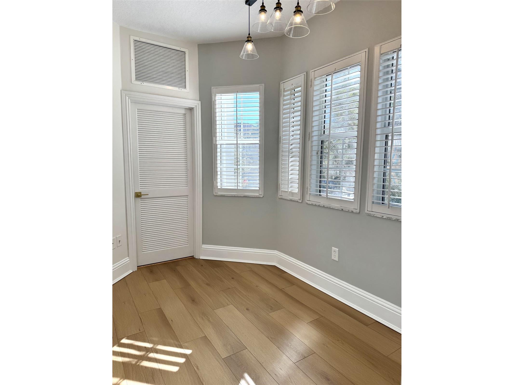 147 S Interlachen Avenue #202 Winter Park FL 32789 L4959060 image25