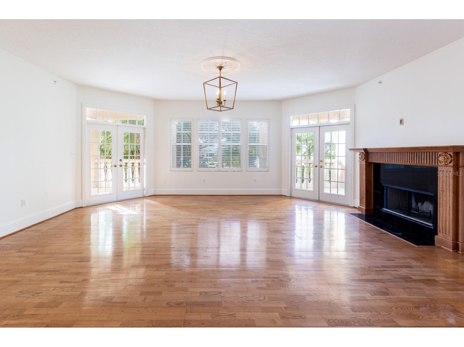 147 S Interlachen Avenue #202 Winter Park FL 32789 L4959060 image5