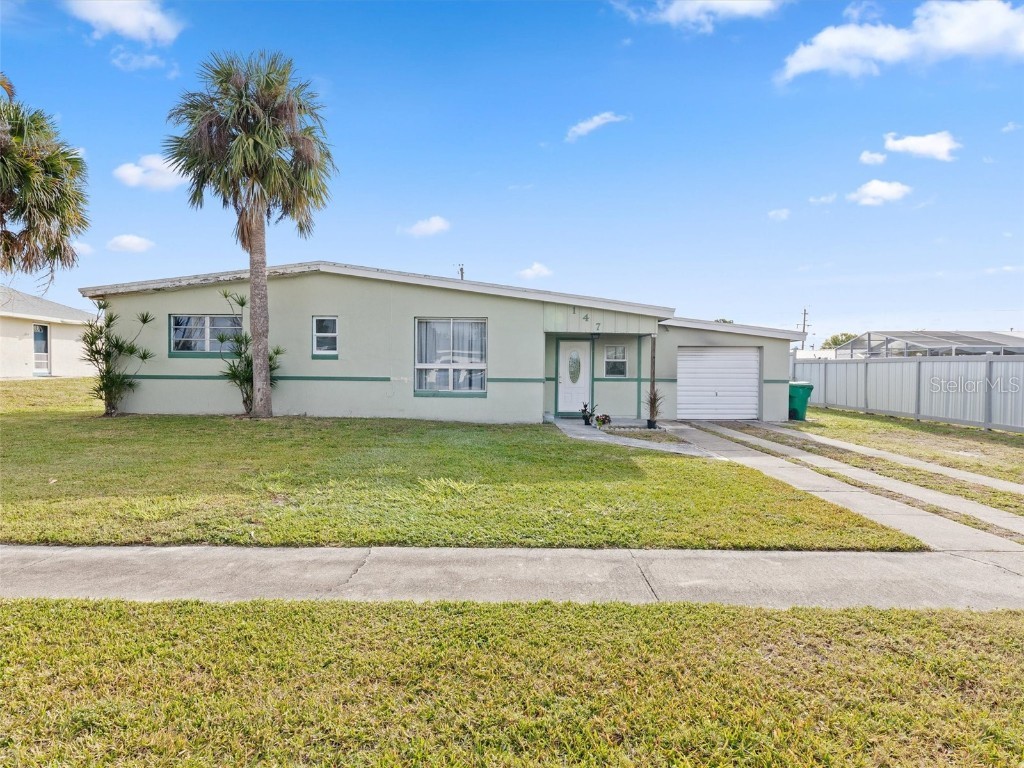 147 Salem Avenue NW Port Charlotte FL 33952 C7487842 image1