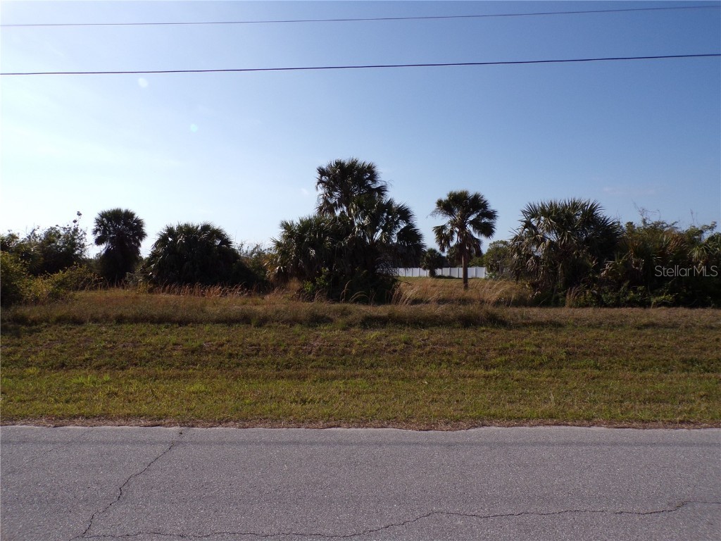 147 Spring Drive Rotonda West FL 33947 C7507303 image1