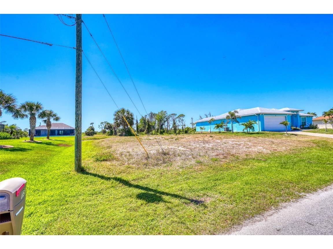 147 Tournament Road Rotonda West FL 33947 C7508450 image8