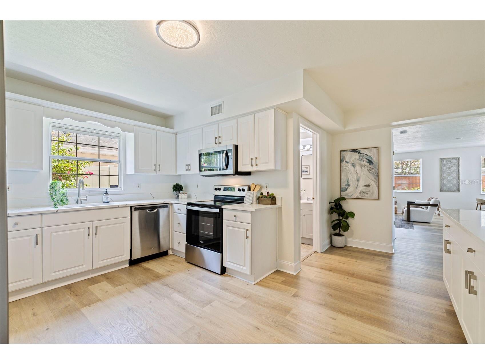 1470 28th Avenue N Saint Petersburg FL 33704 TB8516745 image12