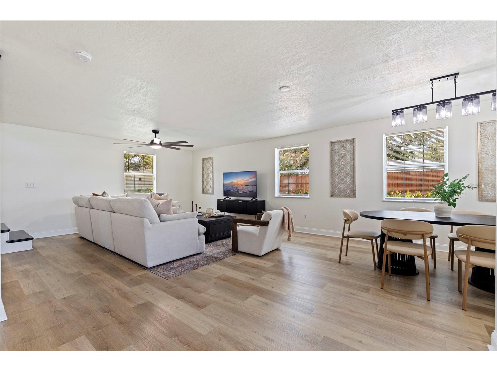 1470 28th Avenue N Saint Petersburg FL 33704 TB8516745 image6