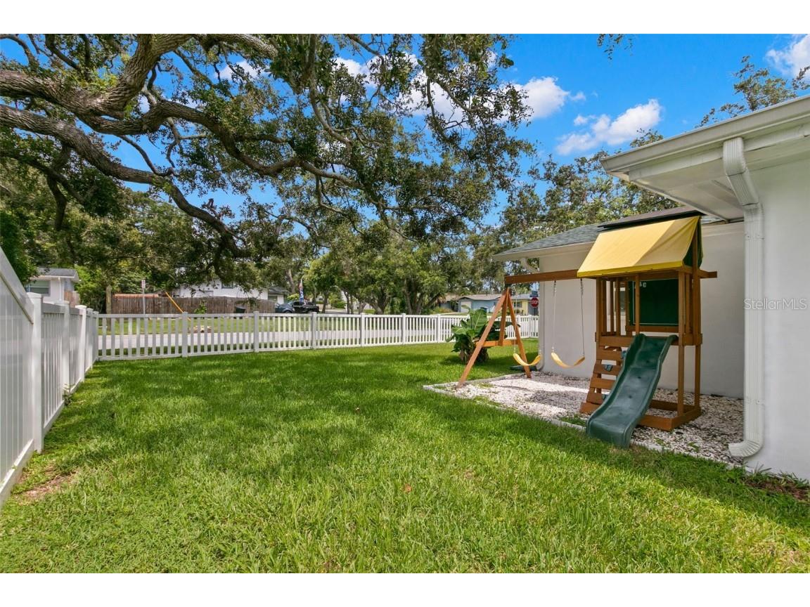 1470 Ridgelane Road Clearwater FL 33755 TB8421423 image31