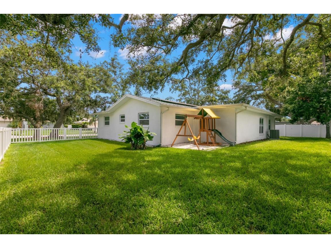 1470 Ridgelane Road Clearwater FL 33755 TB8421423 image32