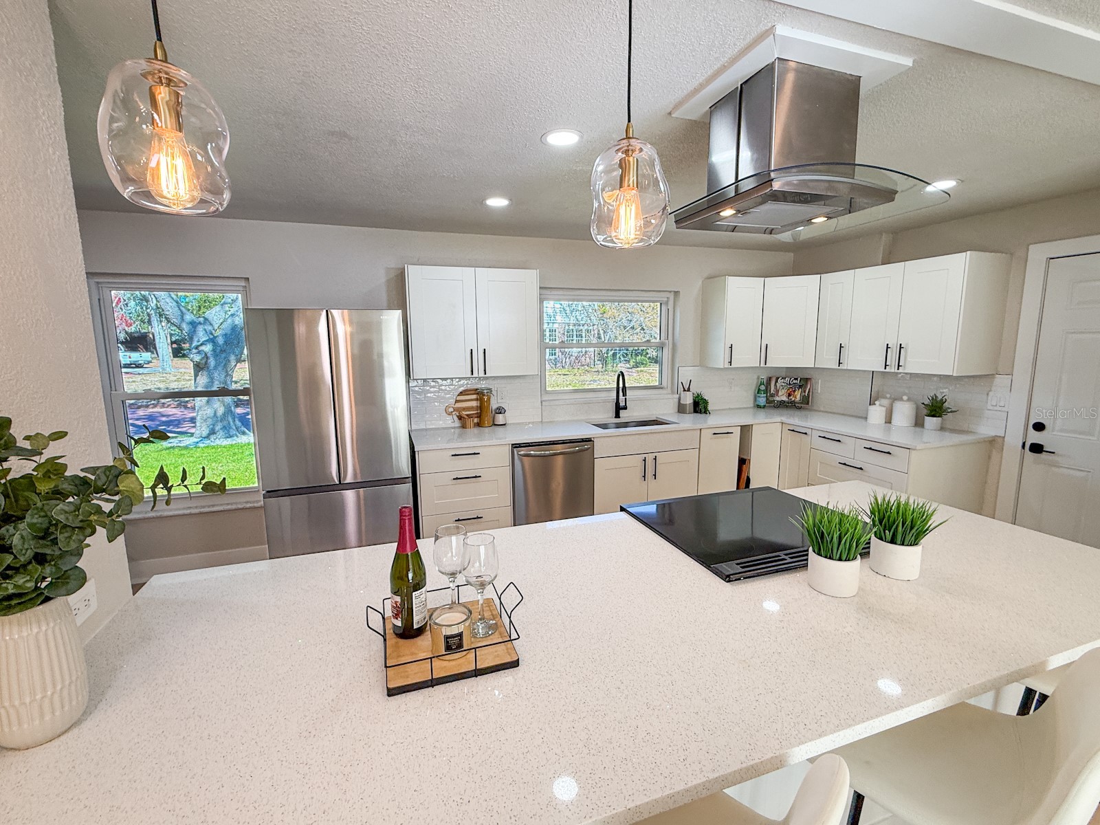 1470 Serpentine Drive S Saint Petersburg FL 33705 TB8475705 image6