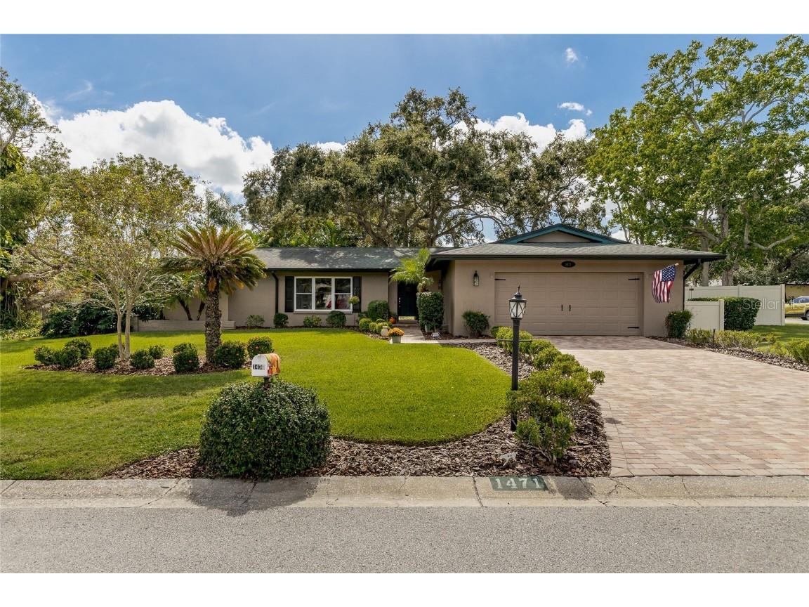 1471 Fairway Dr Dunedin FL 34698 U8219423 image1