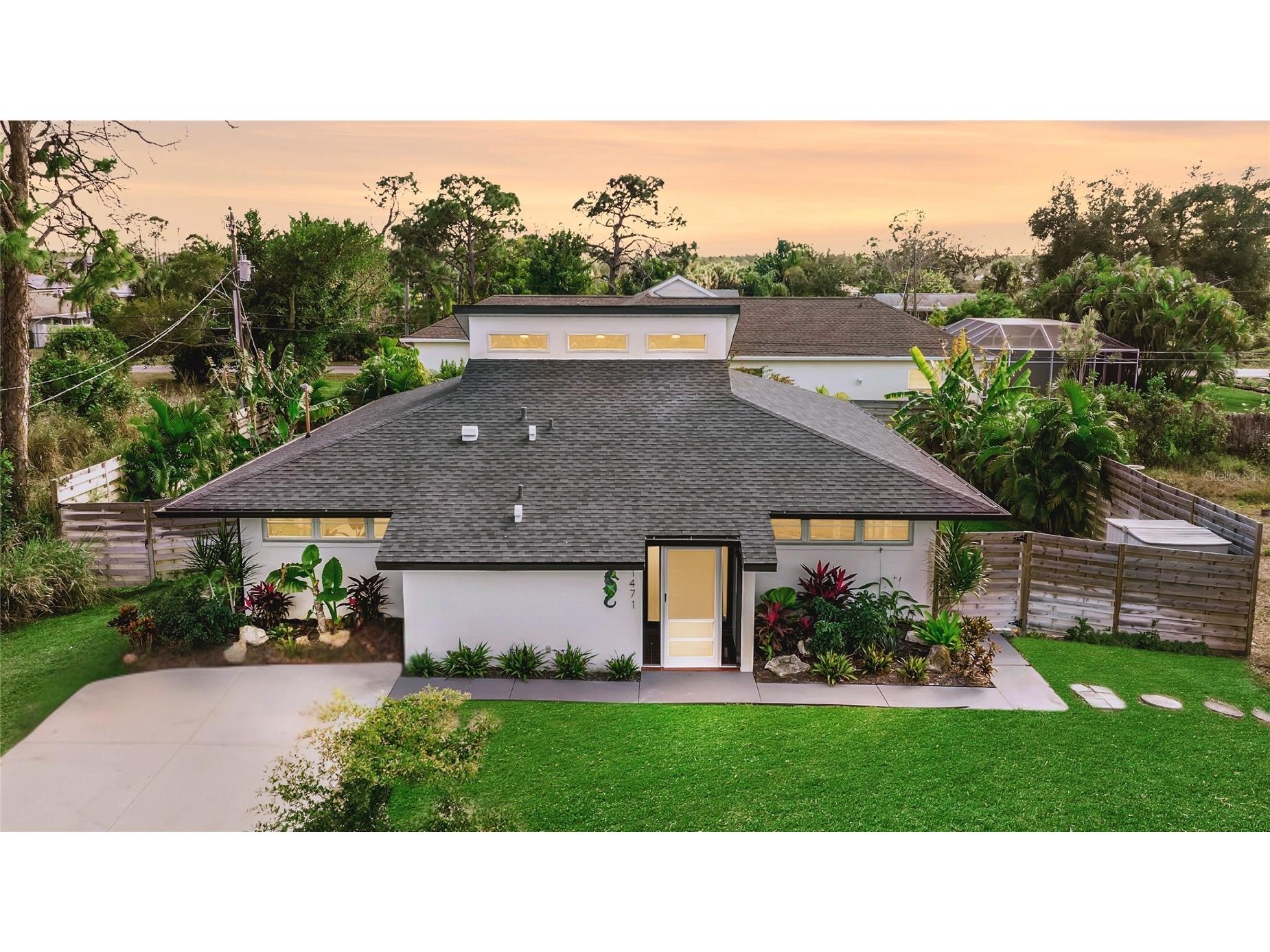 1471 Southland Road Venice FL 34293 A4678402 image1