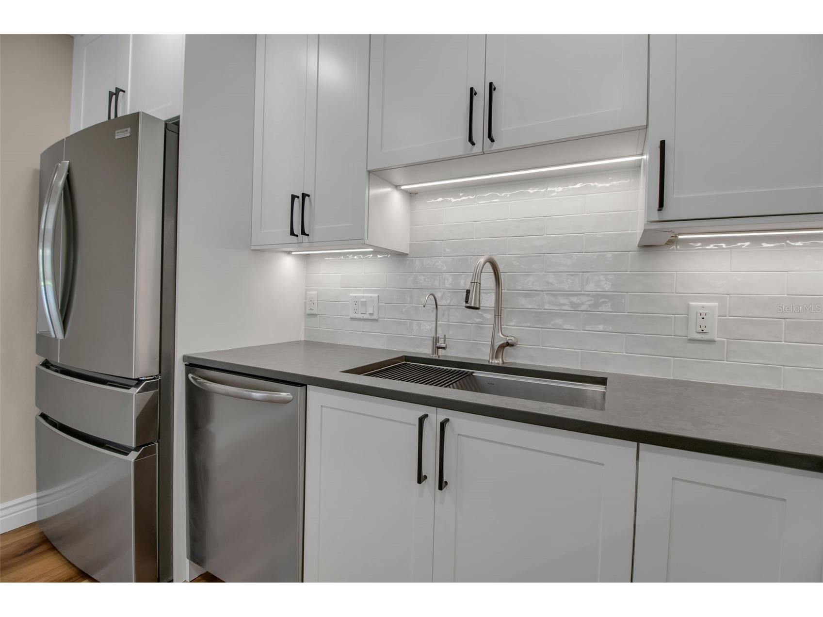 1471 Southland Road Venice FL 34293 A4678402 image36