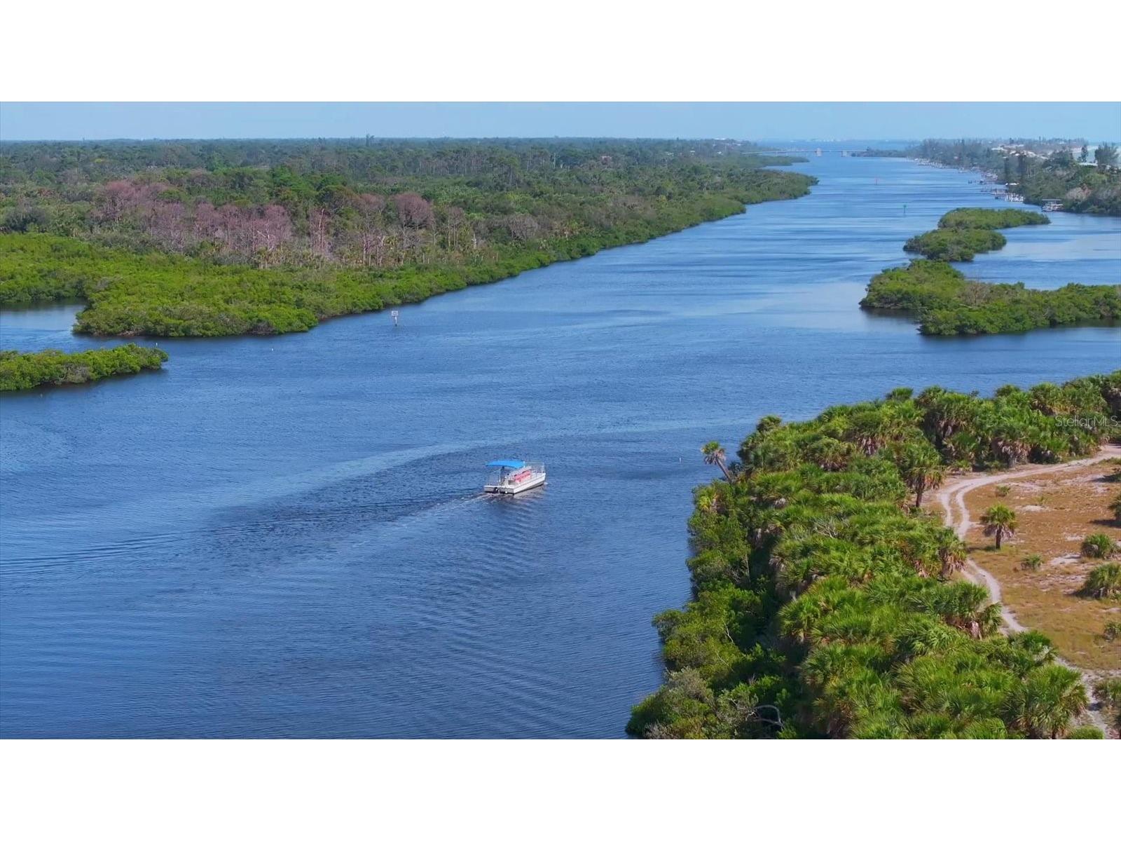 1471 Southland Road Venice FL 34293 A4678402 image98