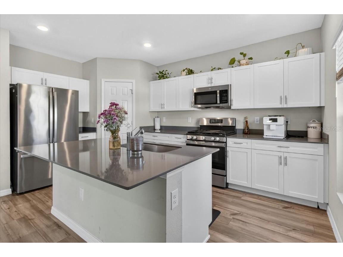 14716 Gallop Run Drive Lithia FL 33547 TB8437086 image8