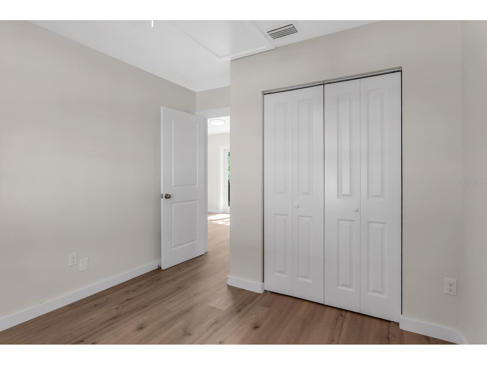 14717 Sunset St Clearwater FL 33760 TB8480635 image6