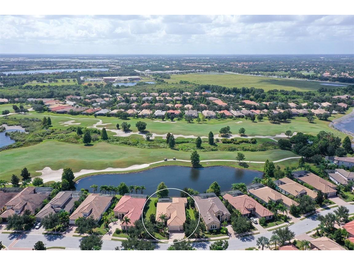 14718 Secret Harbor Place Lakewood Ranch FL 34202 A4665088 image2