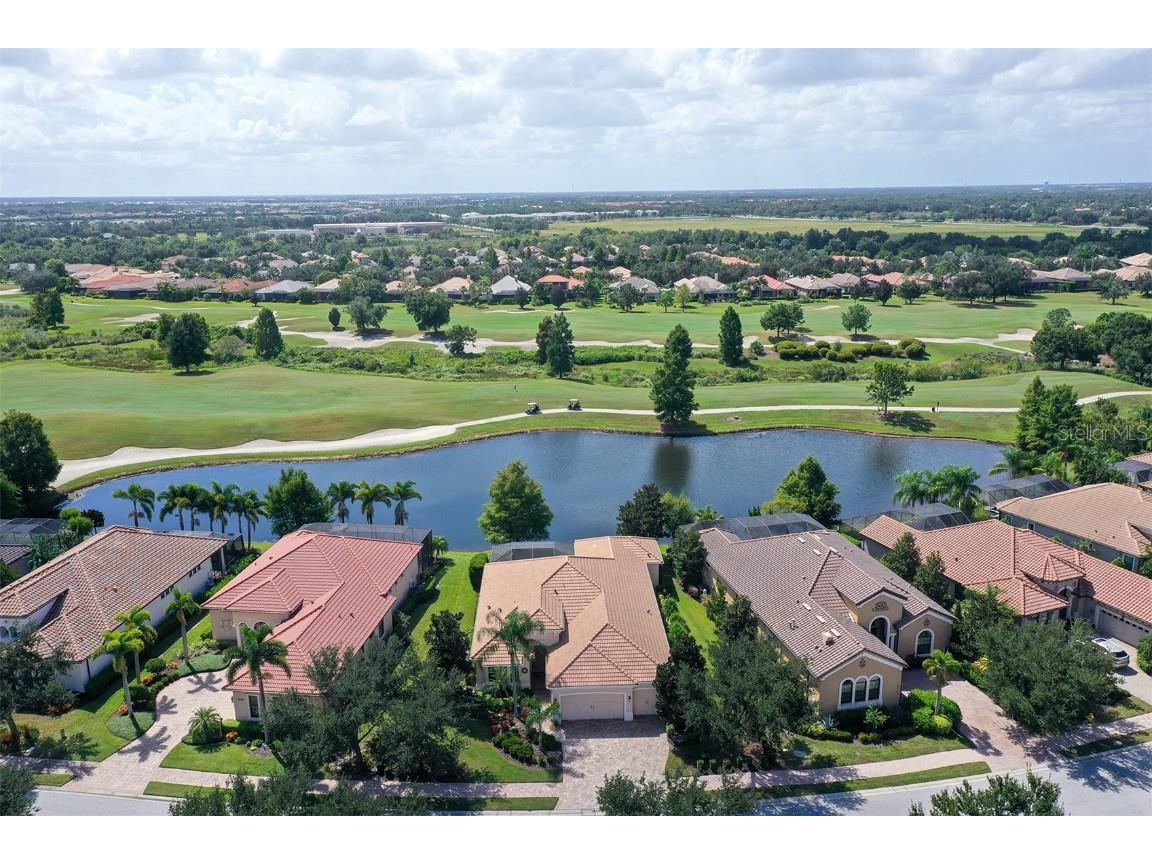 14718 Secret Harbor Place Lakewood Ranch FL 34202 A4665088 image3