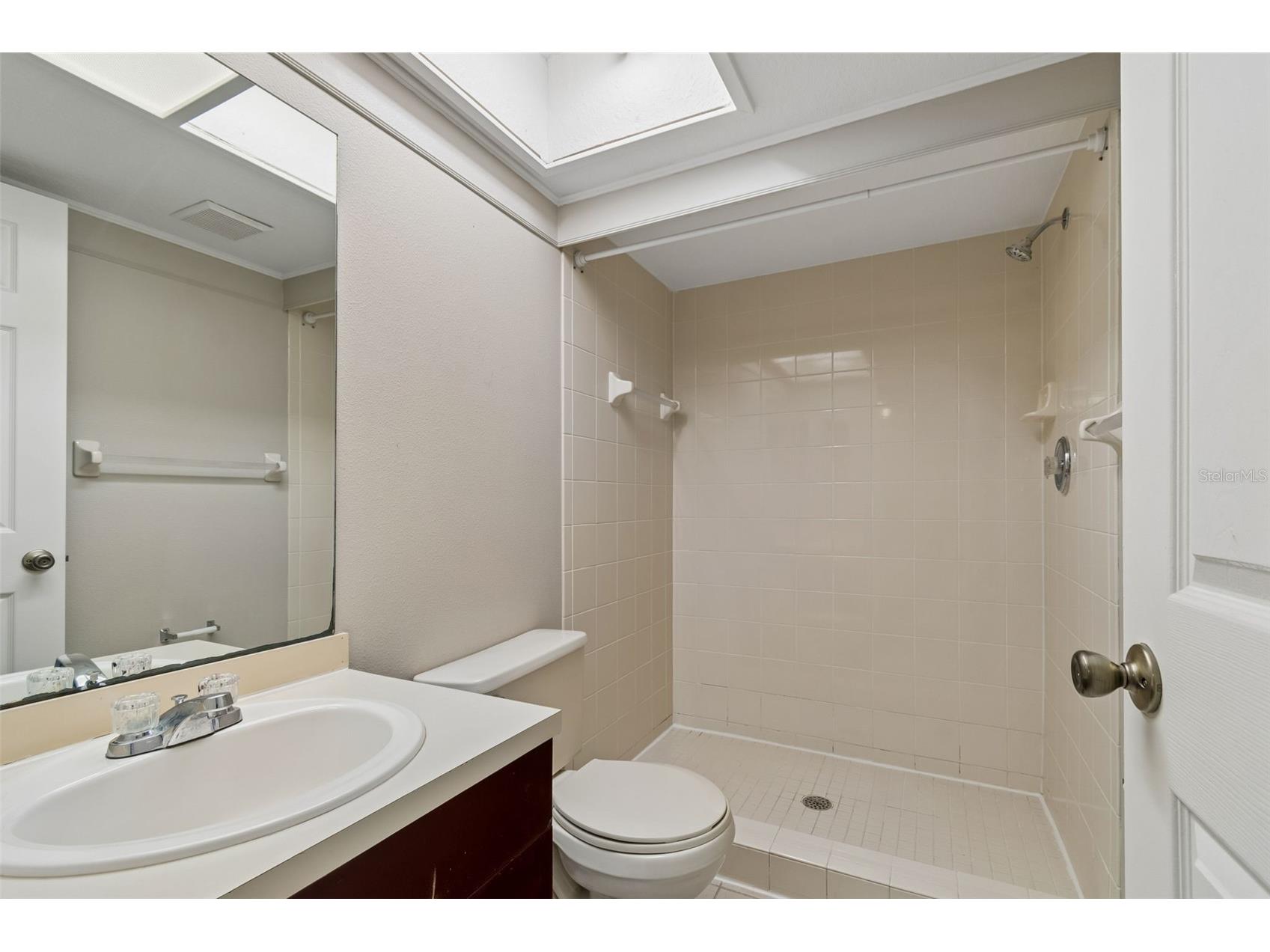 14718 Seminole Trail Seminole FL 33776 TB8498642 image24