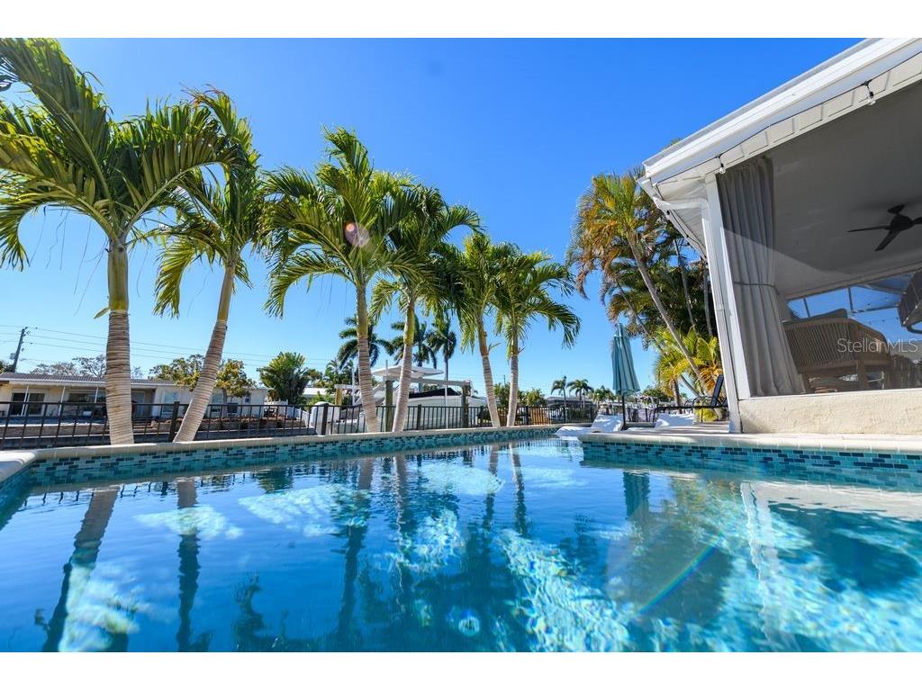 1472 47th Avenue NE Saint Petersburg FL 33703 O6382918 image3