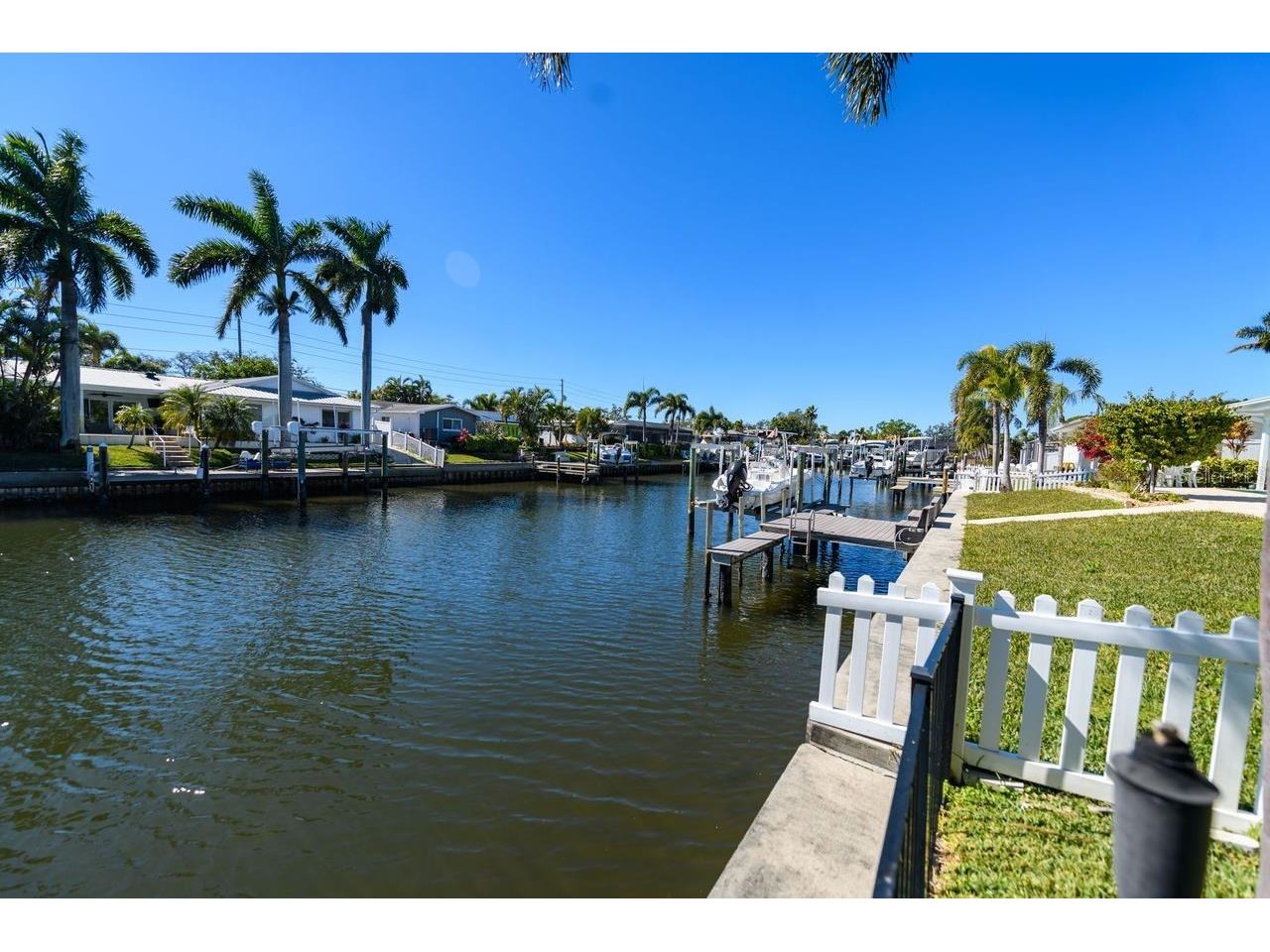 1472 47th Avenue NE Saint Petersburg FL 33703 O6382918 image50