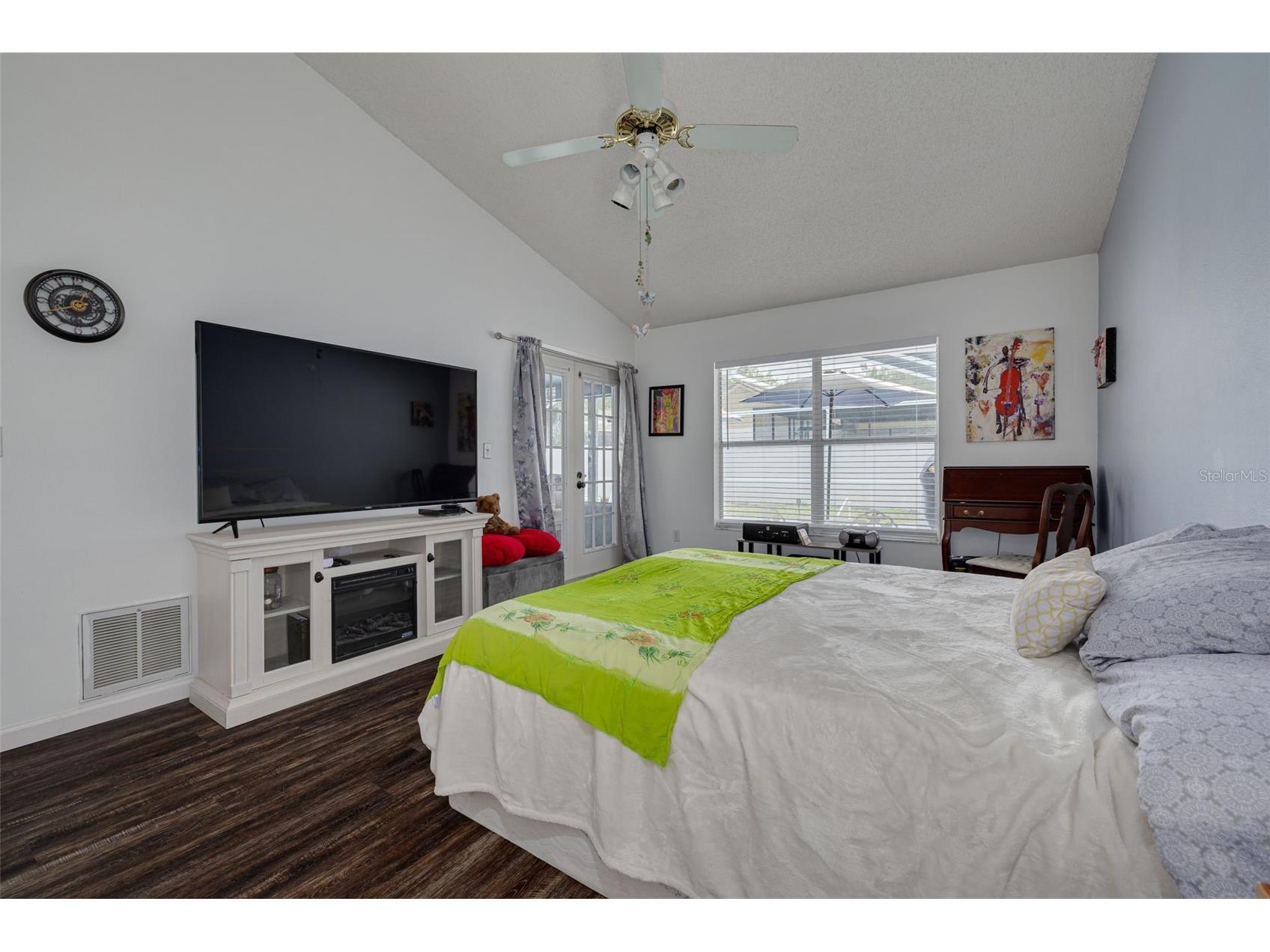 1472 Bay View Street Tarpon Springs FL 34689 TB8510180 image15