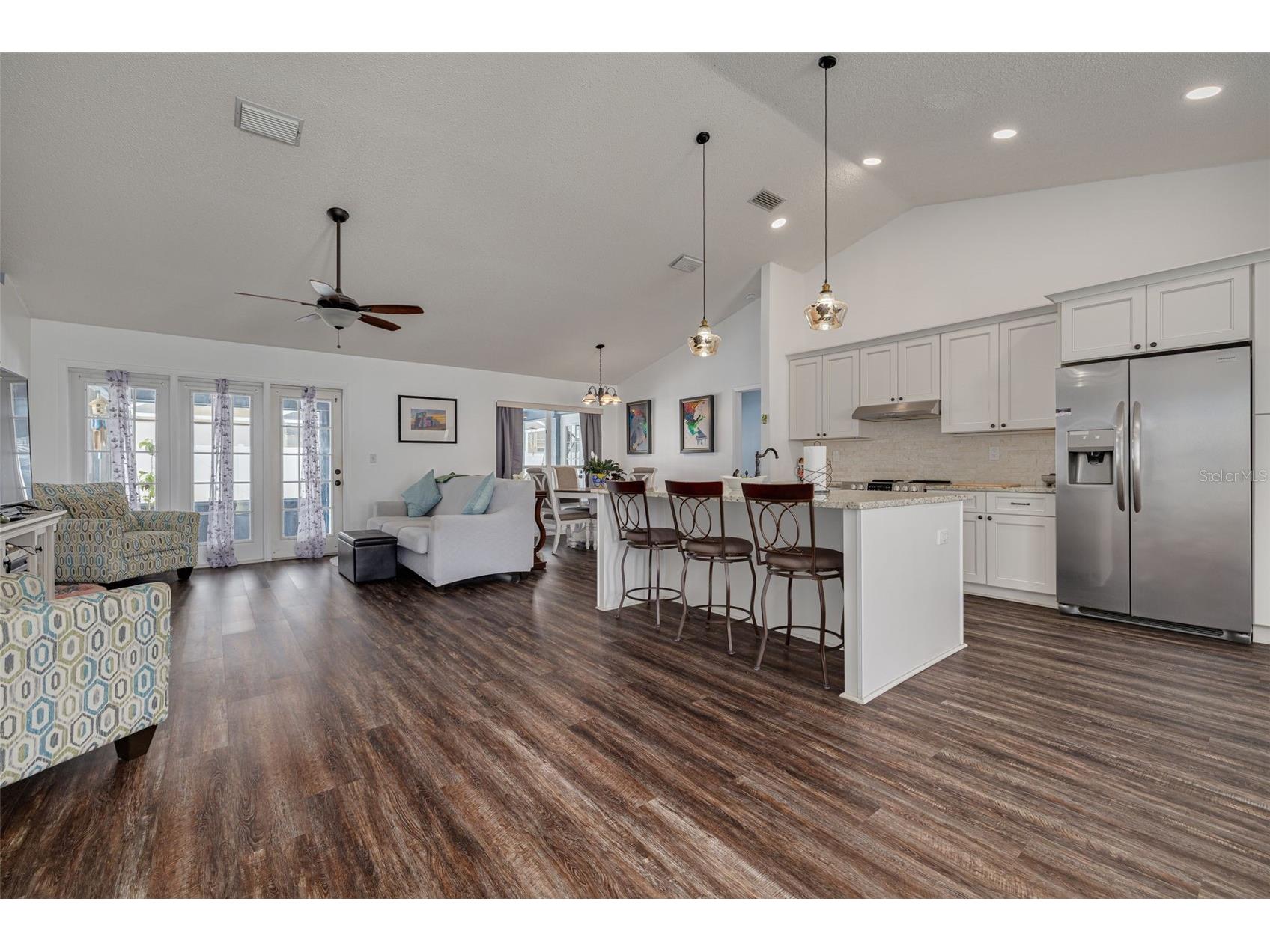1472 Bay View Street Tarpon Springs FL 34689 TB8510180 image3