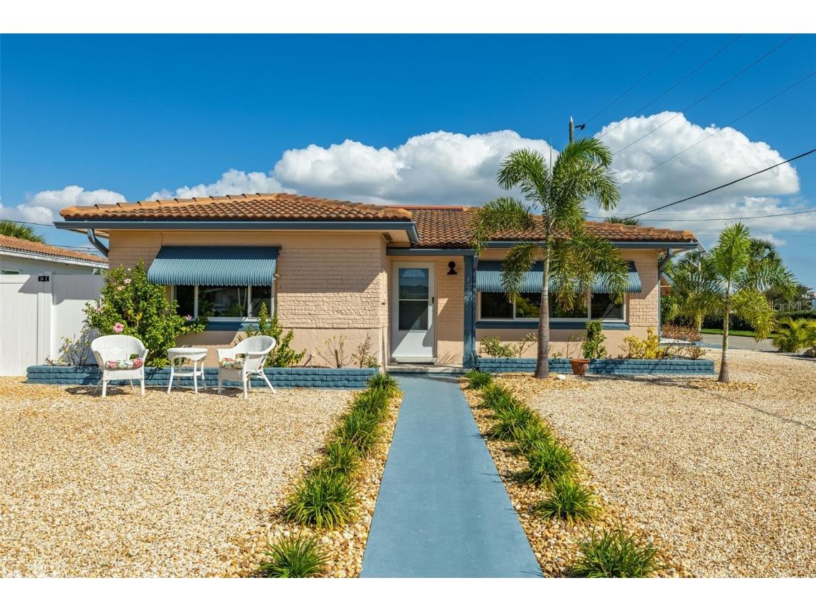 1472 Durling Drive S South Pasadena FL 33707 TB8440221 image1