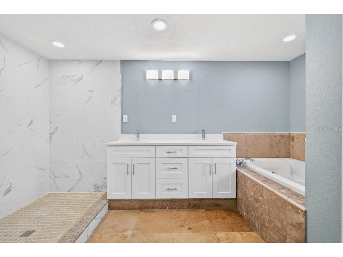 1472 Hunter Lane Clearwater FL 33764 TB8440266 image32