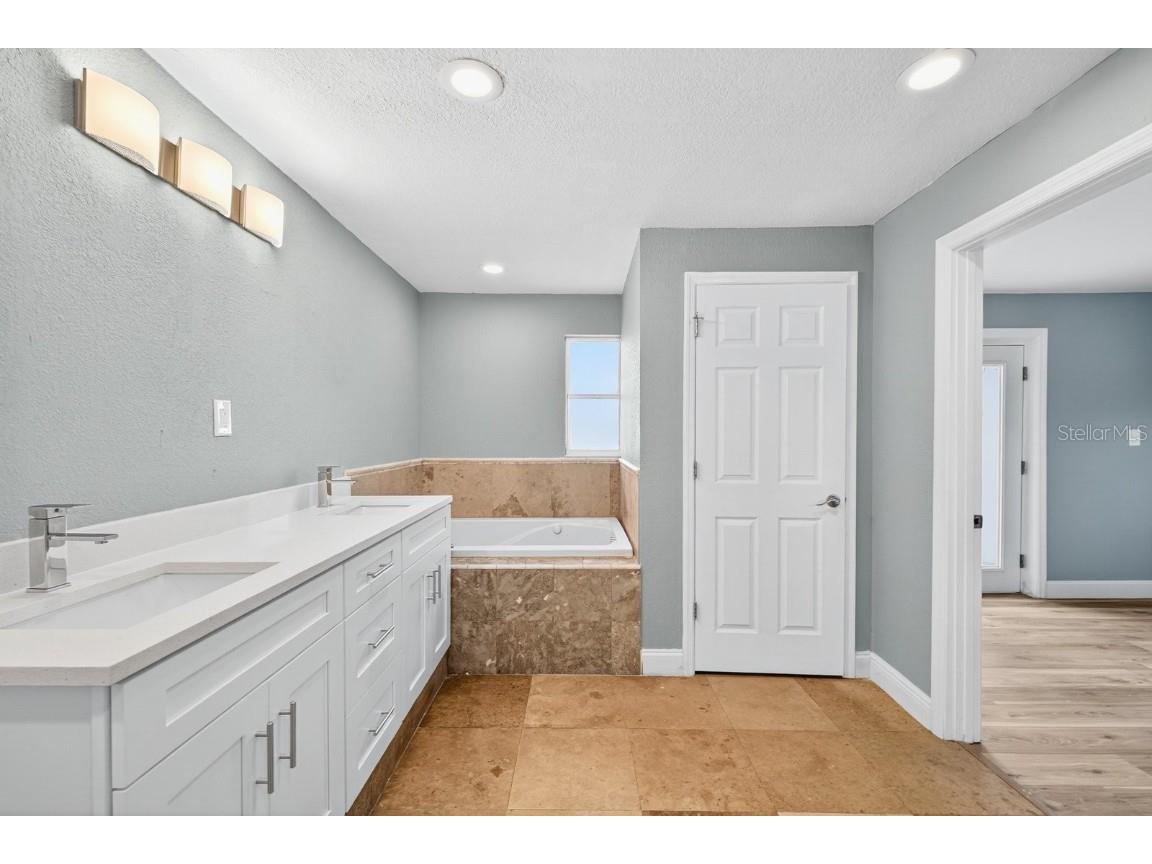 1472 Hunter Lane Clearwater FL 33764 TB8440266 image33