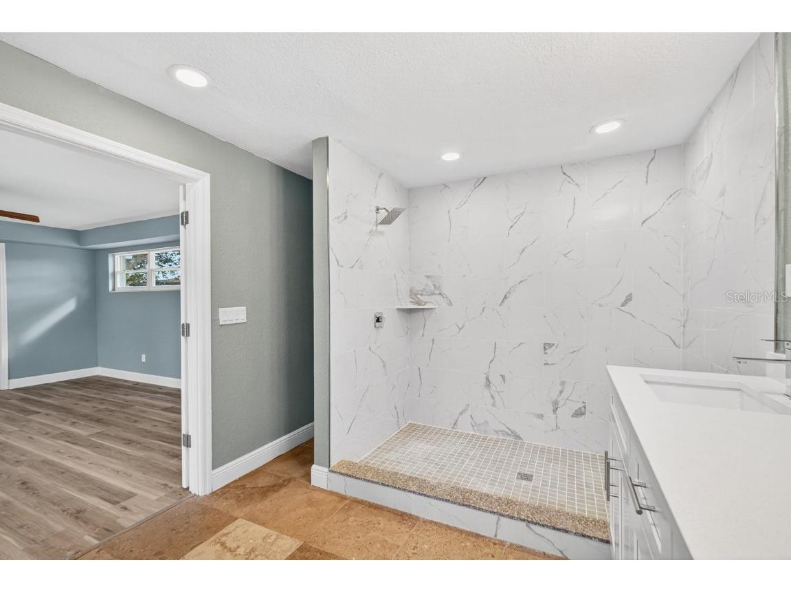 1472 Hunter Lane Clearwater FL 33764 TB8440266 image35