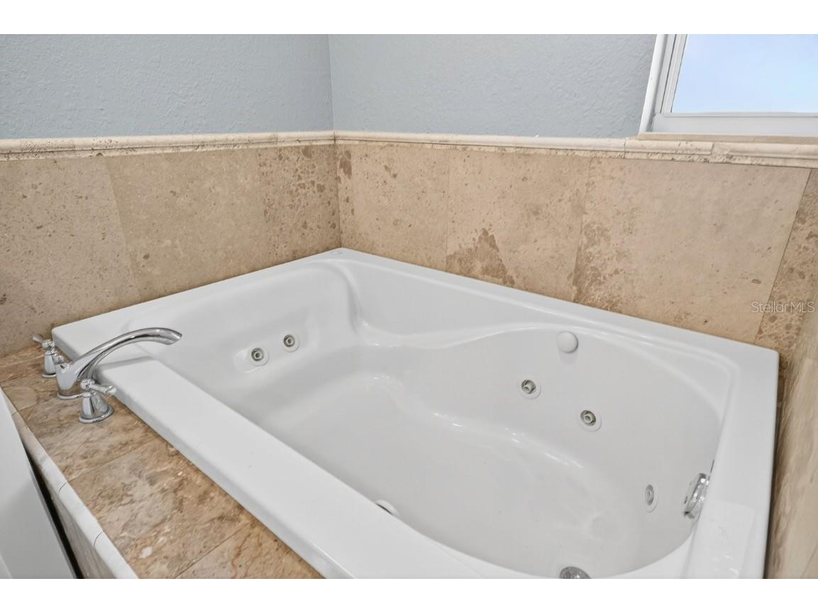 1472 Hunter Lane Clearwater FL 33764 TB8440266 image36