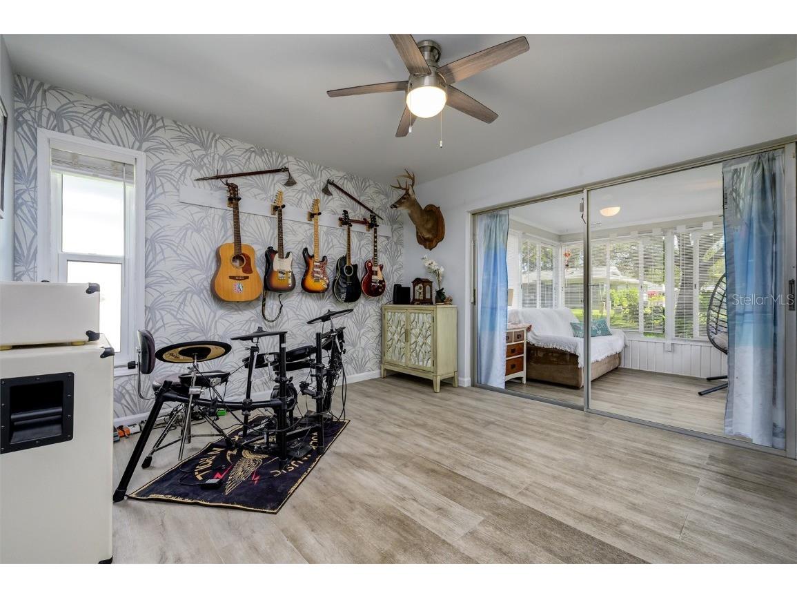 1472 Queen Anne Drive Palm Harbor FL 34684 - LAKE TARPON TB8436931 image12