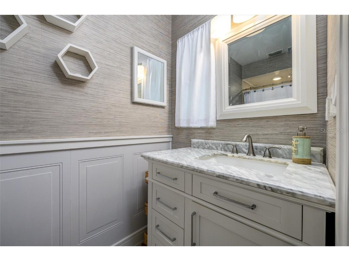 1472 Queen Anne Drive Palm Harbor FL 34684 - LAKE TARPON TB8436931 image20